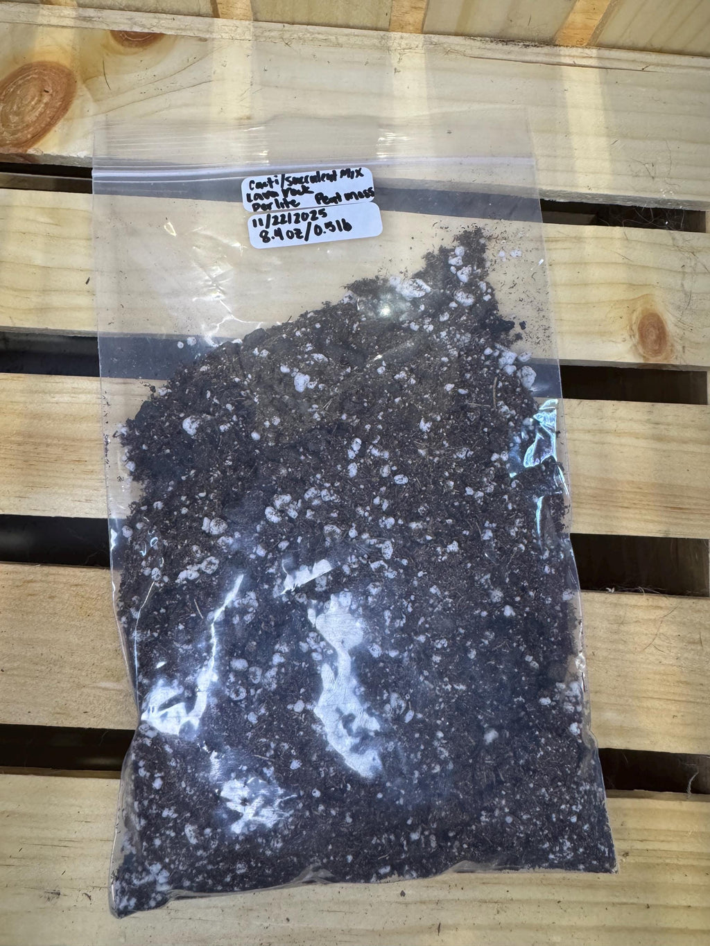 Succulent & Cactus Potting Mix | Lava Rock • Perlite • Peat/Coco Coir
